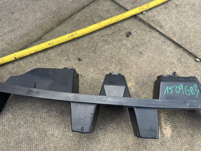 JAGUAR F-PACE X761 REAR BUMPER CENTRE SUPPORT BRACKET HK83-17E855-AE GENUINE