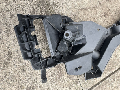 Volvo XC90 Mk2 2018-2024 Rear Bumper Bracket Right RH Genuine 31663176