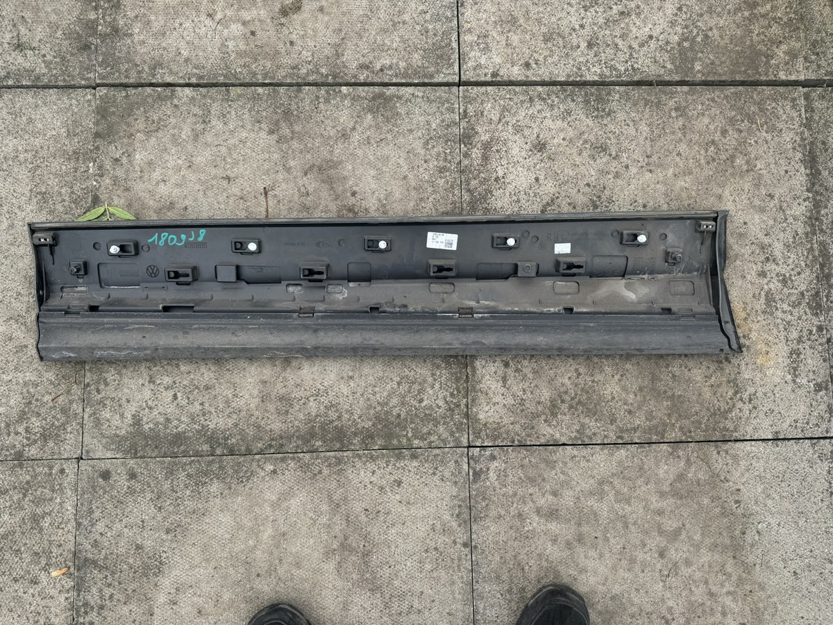 VW Touareg CR7 2019-2024 Front Right Door Lower Moulding Scratched 760854940D