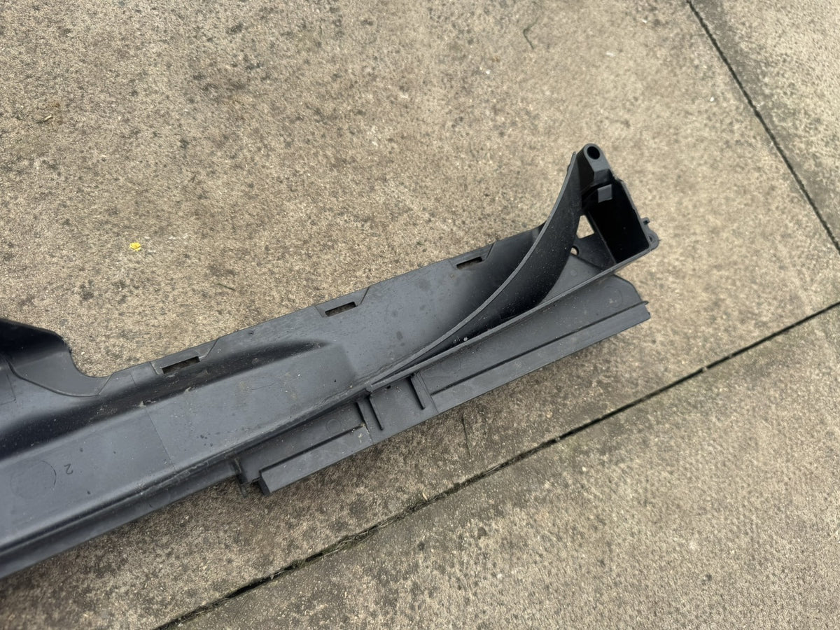 VW Golf Mk8 Audi A3 8Y Seat Skoda Front Air Intake Duct Genuine 5Q0129254E