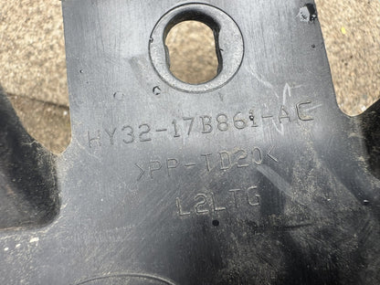 Land Rover Discovery 5 L462 2017-2020 Rear Bumper Centre Bracket HY32-17B861-AC