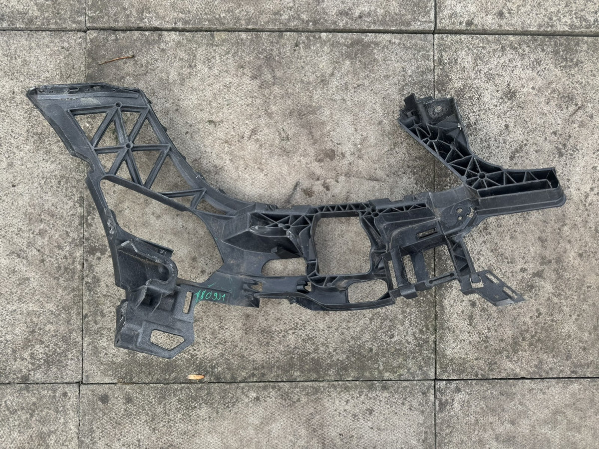 Mercedes C Class W204 Facelift 2011-2014 Front Bumper Bracket Left A2048854165