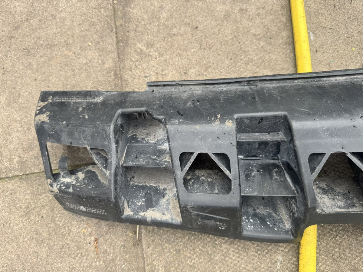 Audi A1 8X 2010-2018 Rear Bumper Centre Mounting Bracket Genuine 8X0807385
