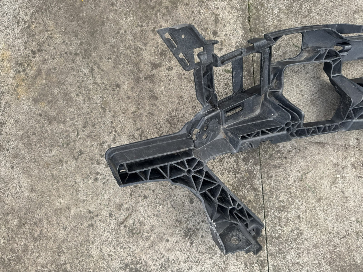 Mercedes C Class W204 Facelift 2011-2014 Front Bumper Bracket Left A2048854165