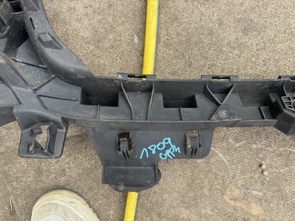 Audi A3 8V Saloon 2016-2020 Rear Bumper Centre Guide Bracket Genuine 8V5807385D