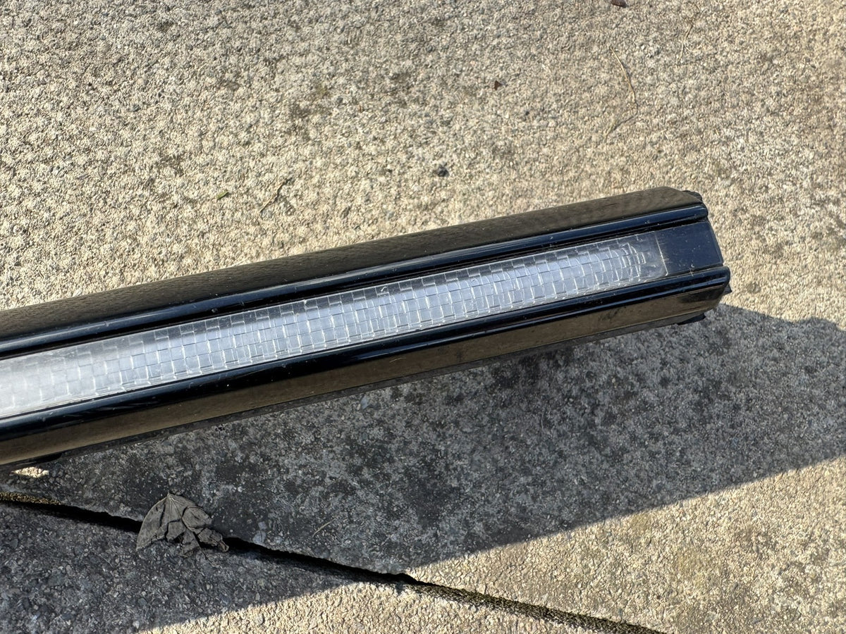 VW Touareg CR 2019-2026 Priekinė dešinioji LED juosta DRL subraižyta 761941654A
