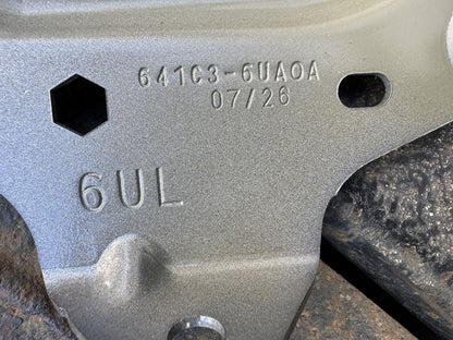 Nissan Qashqai J12 Mk3 2021 évjárattól Bal első ajtó csupasz ajtólemez Szürke Horpadt Karcos