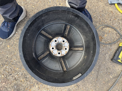 Jaecoo 5 18in 7.5J ET47 5x108 ダイヤモンドカット アルミホイール 傷あり 203001401AA