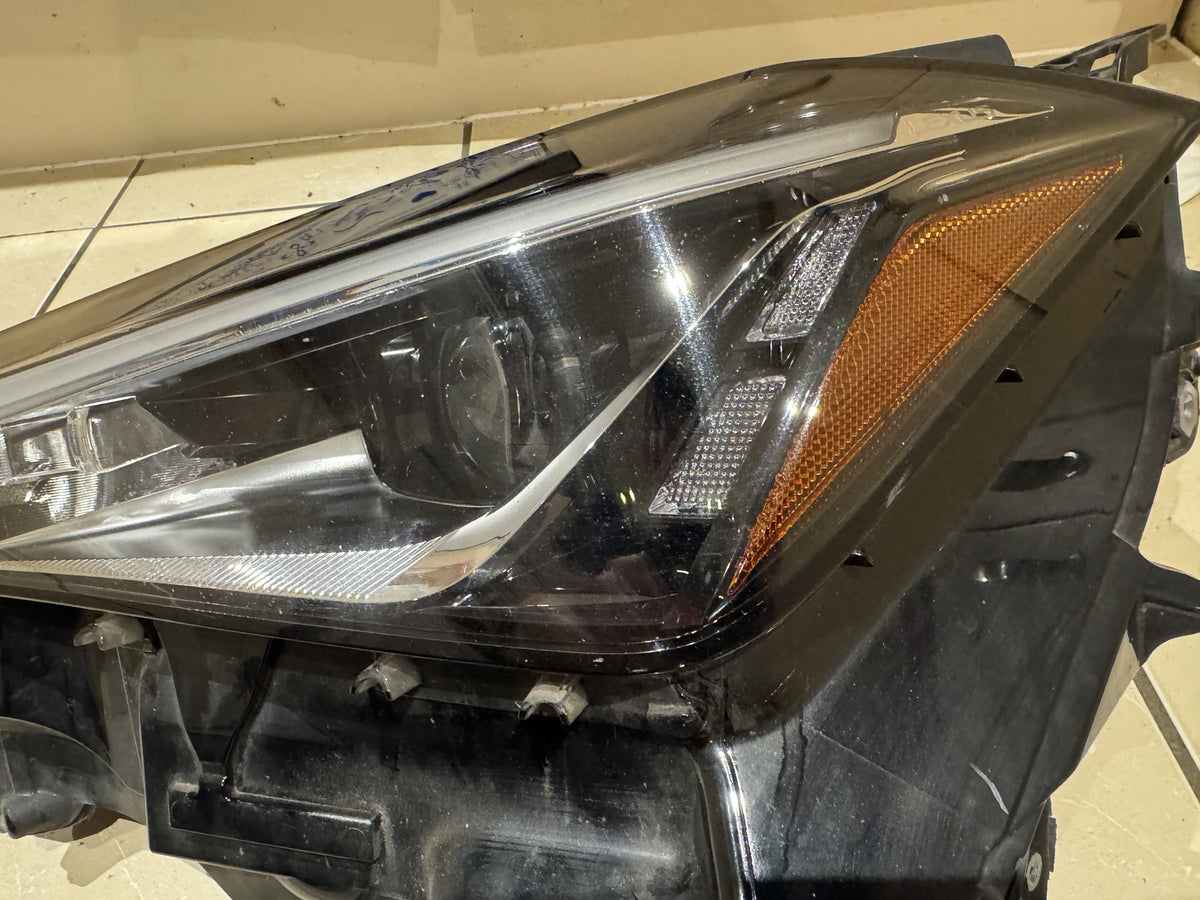 Lexus UX UX250H UX300E Lampu Depan LED Kiri 2019-2021 Kanta Calar Kaki Pecah