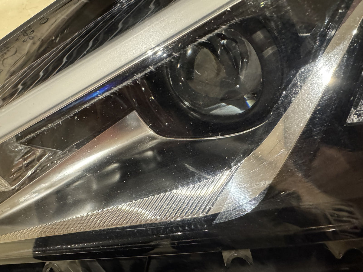 Lexus UX UX250H UX300E Lampu Depan LED Kiri 2019-2021 Kanta Calar Kaki Pecah