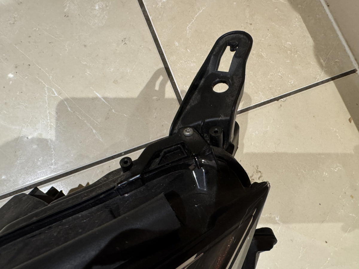 Lexus UX UX250H UX300E Lampu Depan LED Kiri 2019-2021 Kanta Calar Kaki Pecah