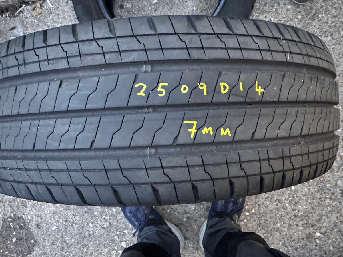 215 60 17 C 109/107T CONTINENTAL VANCONTACT ECO 215/60R17C 7MM 0725 SANS REPARATION