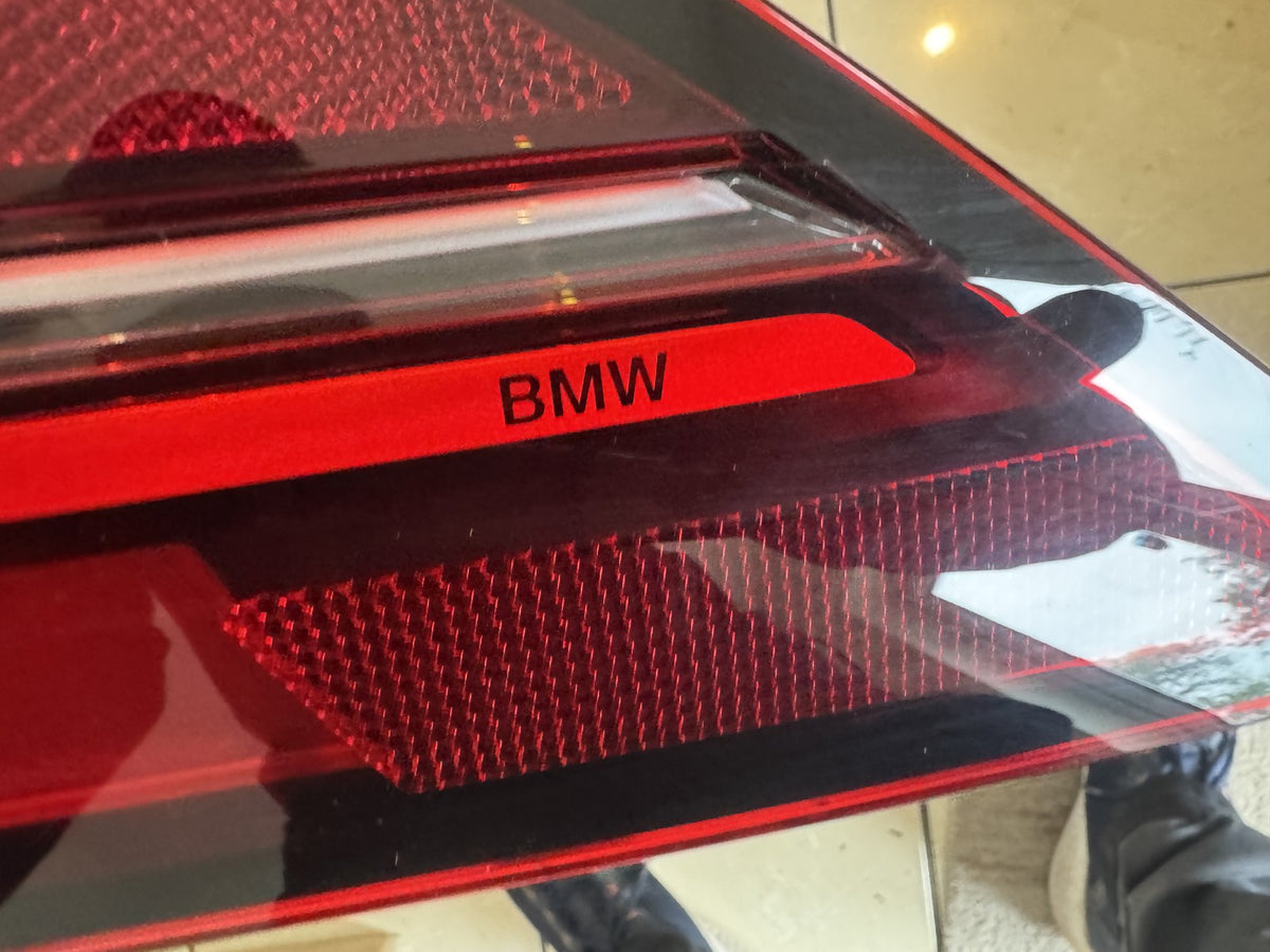 BMW 5 SERIES G60 G61 2024 ON ΔΕΞΙ ΕΞΩΤΕΡΙΚΟ ΠΙΣΩ ΦΑΝΑΡΙ LED H44B0F7D401 ΓΝΗΣΙΟ