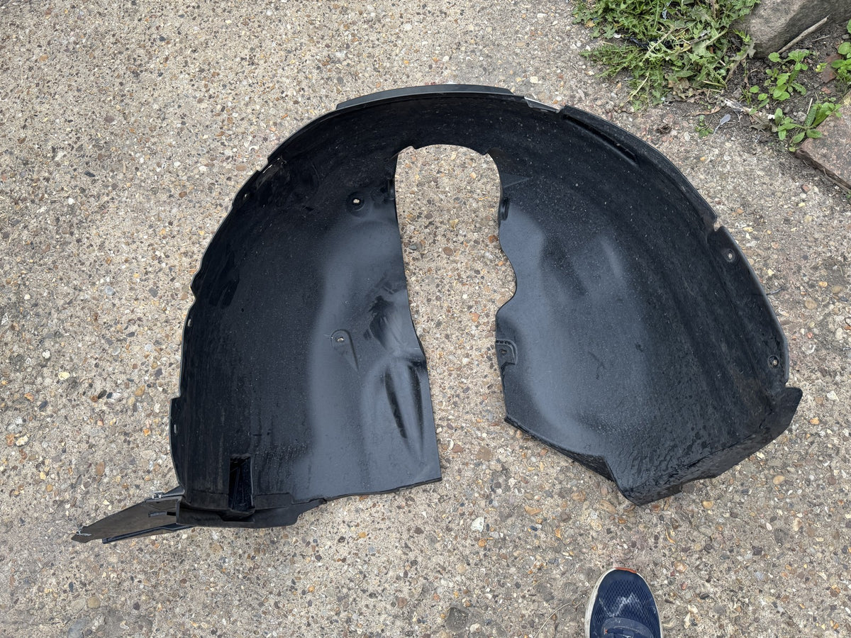 SKODA FABIA MK4 PJ 2021 AB INNENKOTFLÜGEL VORN LINKS 6VA809957 BESCHÄDIGT ORIGINAL