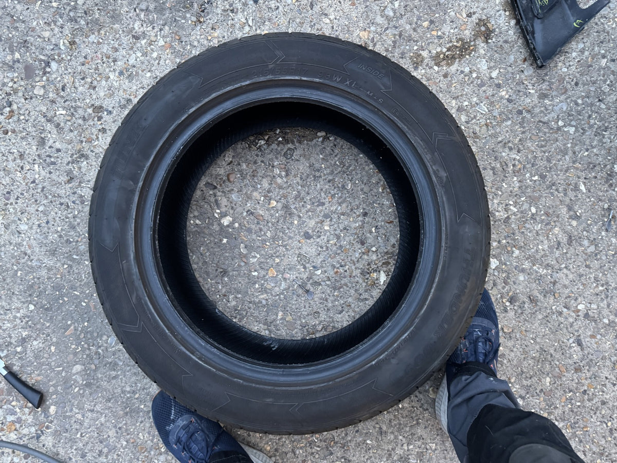 215 55 17 98W XL ILINK THUNDER U09 215/55R17 6MM DOT 3125 2025 NO REPAIRS TYRE