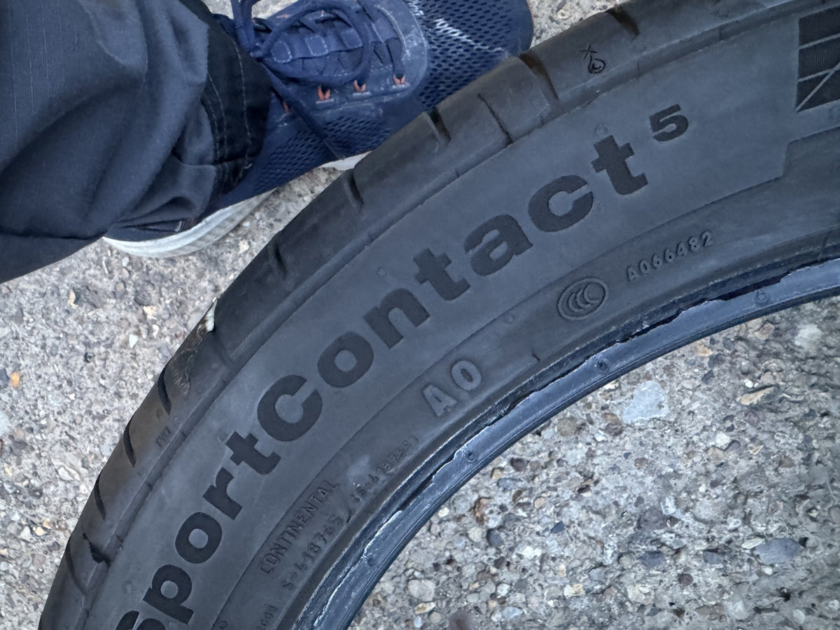 255 45 20 101W CONTINENTAL SPORT CONTACT 5 AO 255/45R20 5MM DOT 3822 NO REPAIRS