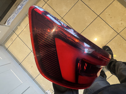 AUDI A4 B9 BERLINE 2016-2019 FEU ARRIÈRE EXTÉRIEUR GAUCHE LED 8W5945091G D'ORIGINE
