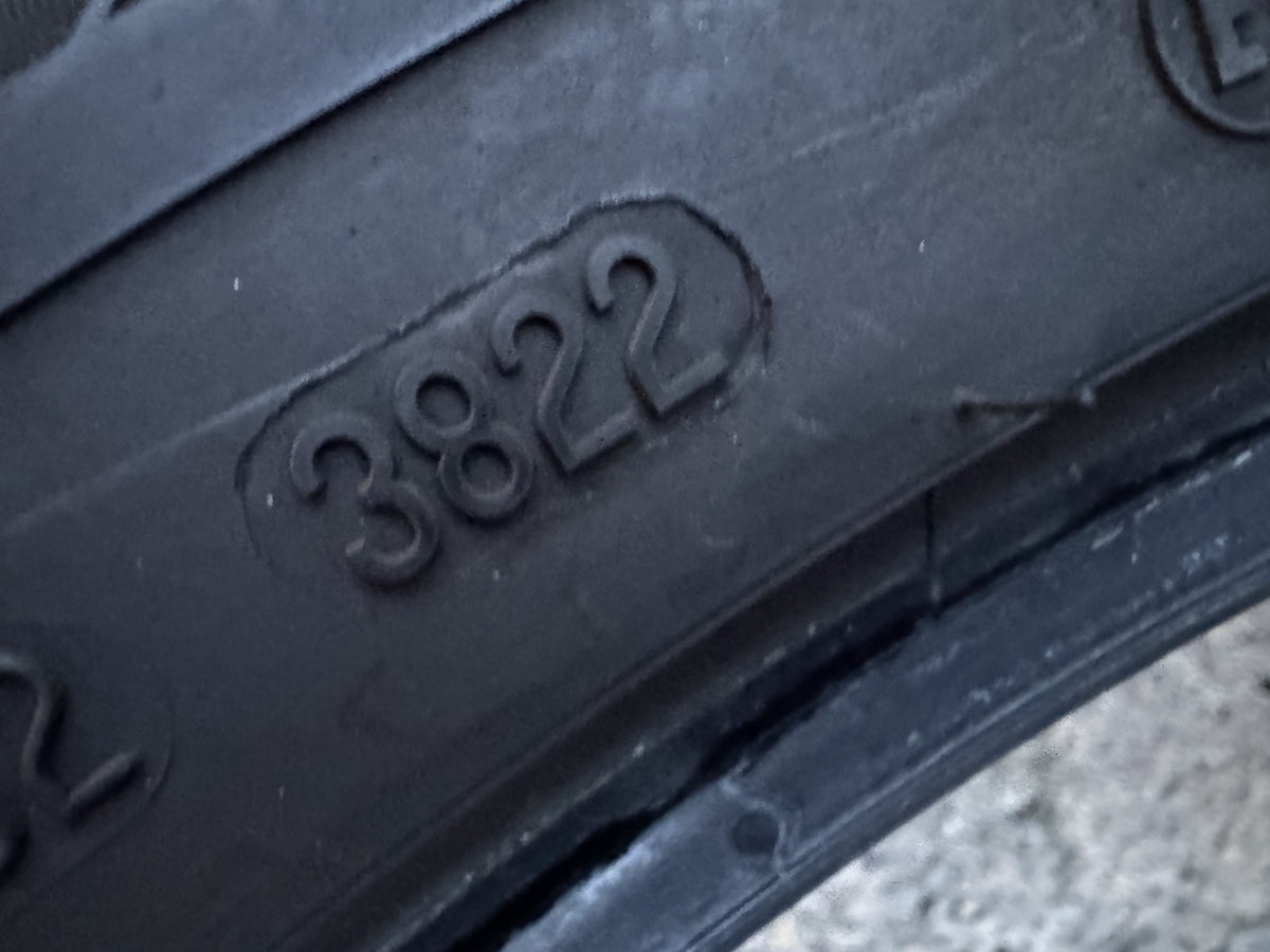 255 45 20 101W CONTINENTAL SPORT CONTACT 5 AO 255/45R20 5MM DOT 3822 NO REPAIRS
