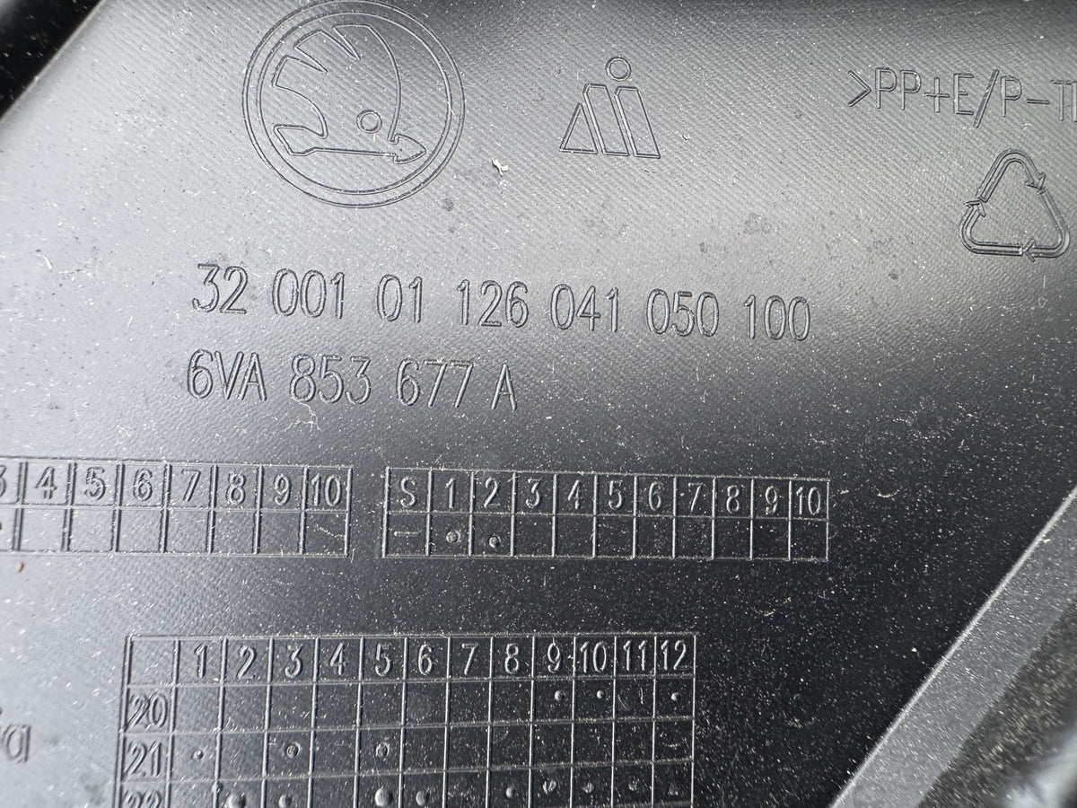 SKODA FABIA MK4 PJ 2021 DIN GRILĂ CENTRALĂ INFERIOARĂ BARĂ FAȚĂ 6VA853677A ORIGINALĂ