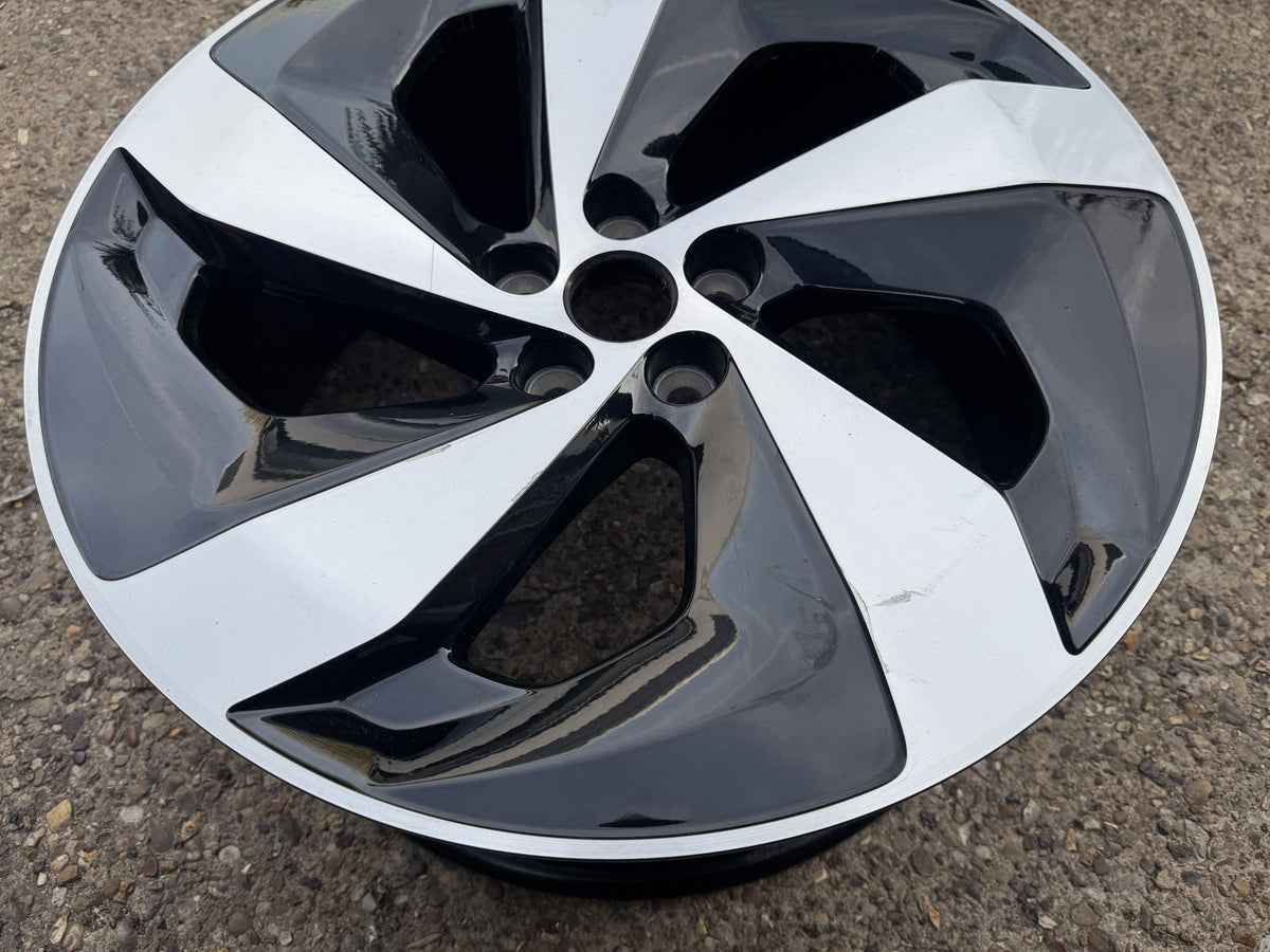 ล้อแม็ก Jaguar F-Pace X761 19in 8.5J ลาย Style 5103 ปัดเงา Diamond Cut MK83-1007-AB
