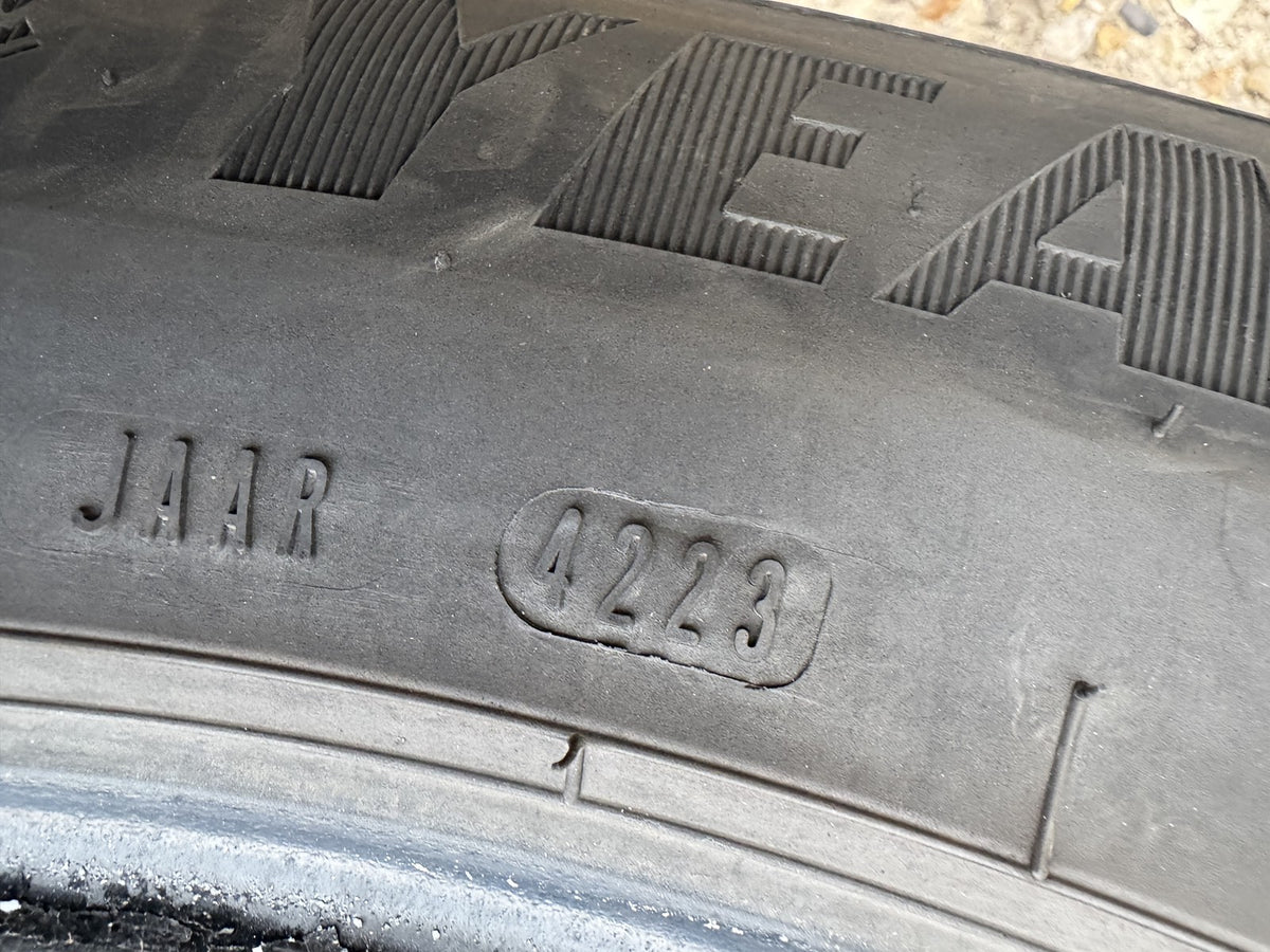 255 55 19 Goodyear Eagle F1 Asymmetric 2 SUV 111W J LR 5mm Tyre 255/55R19