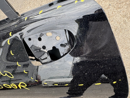 Ford Puma Mk2 2019-2026 Εμπρός Δεξιά Πόρτα Σκελετός Μαύρη Με Βαθούλωμα Γρατζουνισμένη
