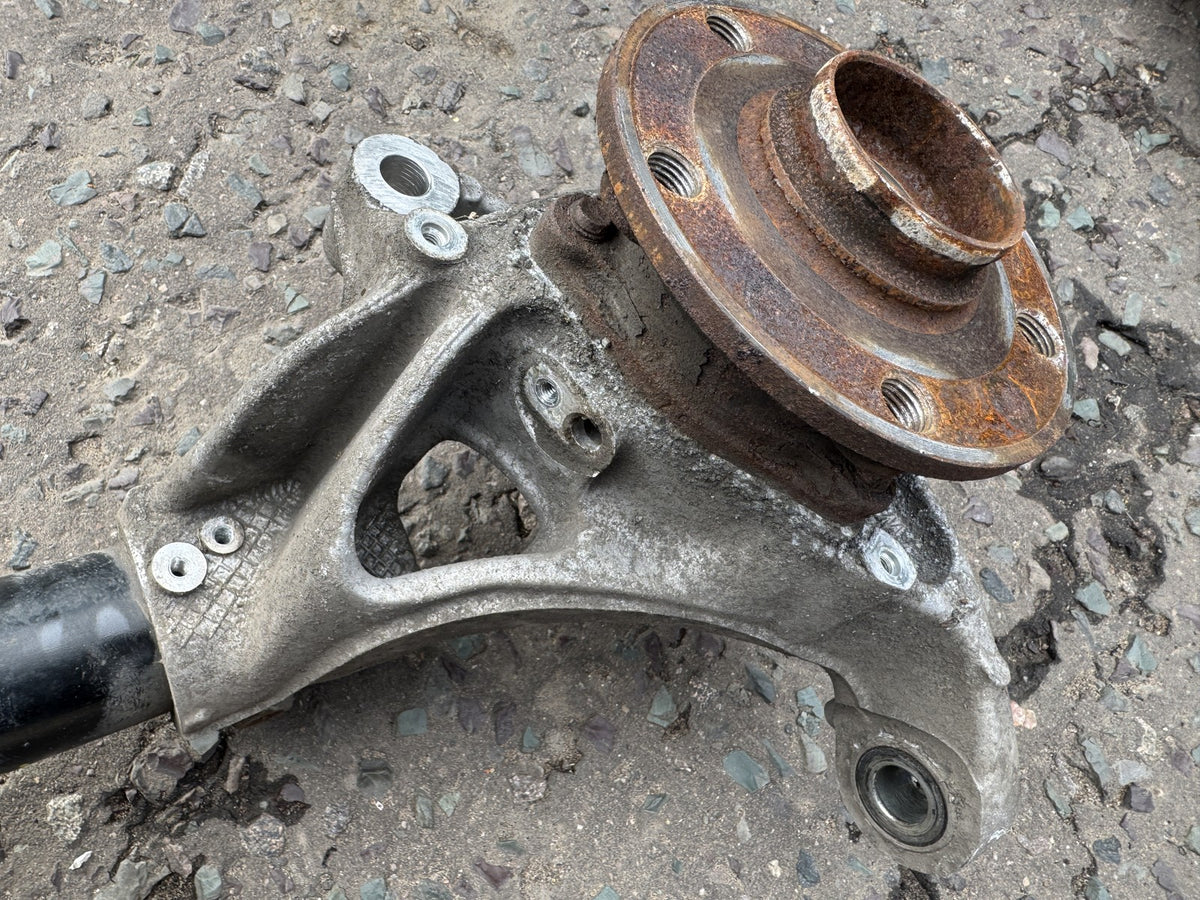 Cupra Formentor Amortisseur Jambe de Force Avant Droit 5WA413024E + Pivot de Fusée 5WA407258A