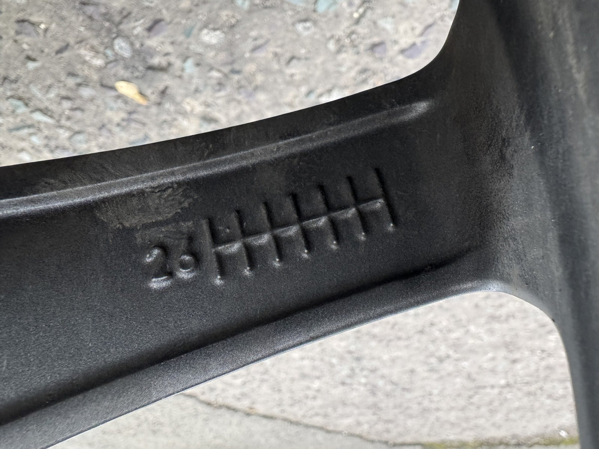 Original Range Rover Velar L560 21in Felge 8.5J ET45 L8A2-1007-CA OHNE REIFEN