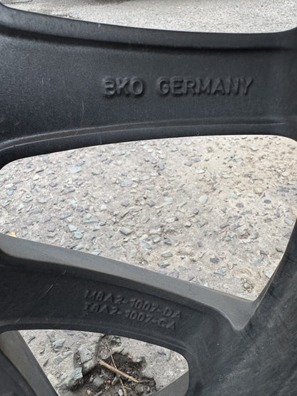 Original Range Rover Velar L560 21in Felge 8.5J ET45 L8A2-1007-CA OHNE REIFEN