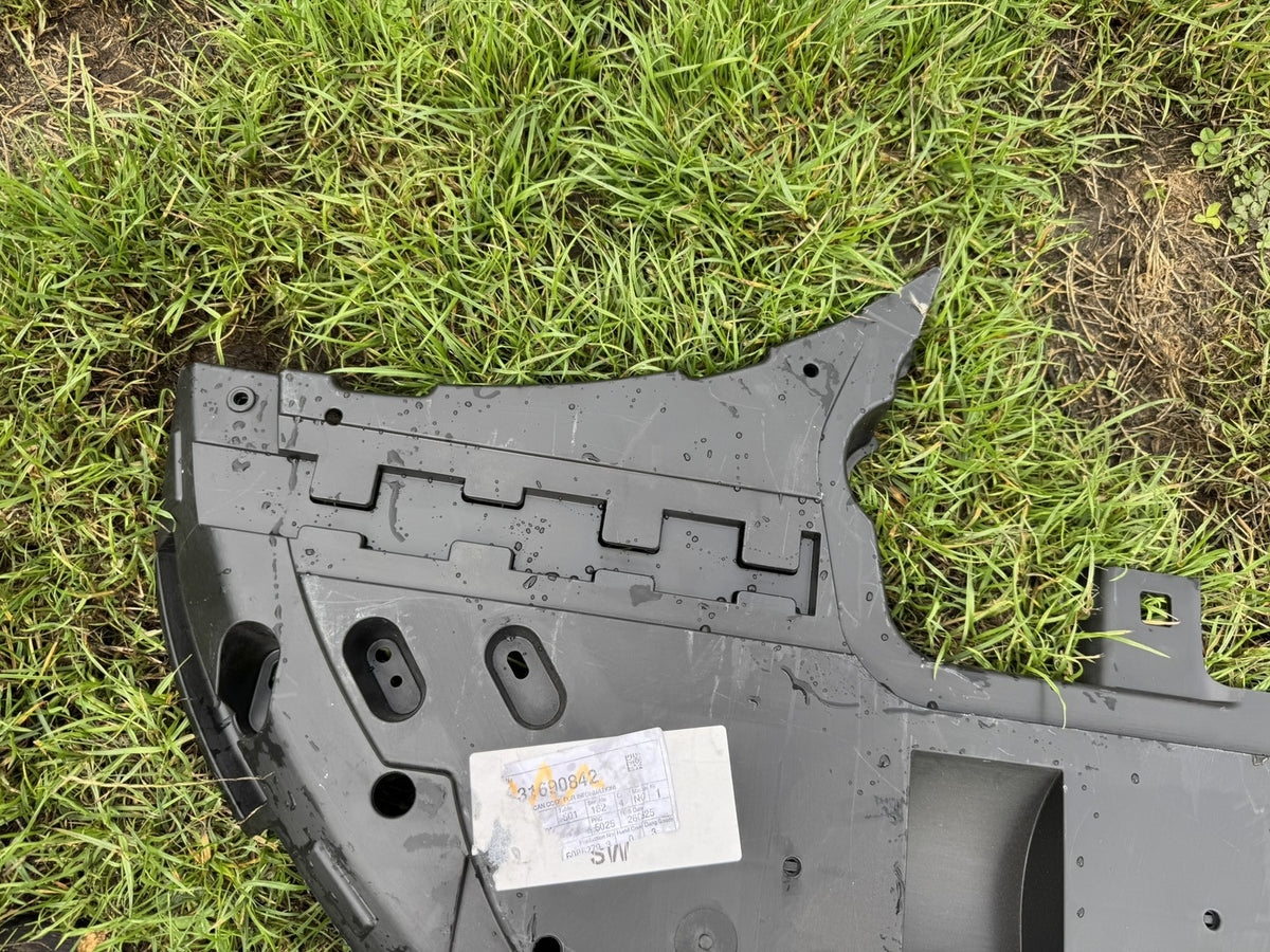 Volvo V90 S90 MK2 2016-2026 Front Bumper Undertray Cover 31690842 Genuine New