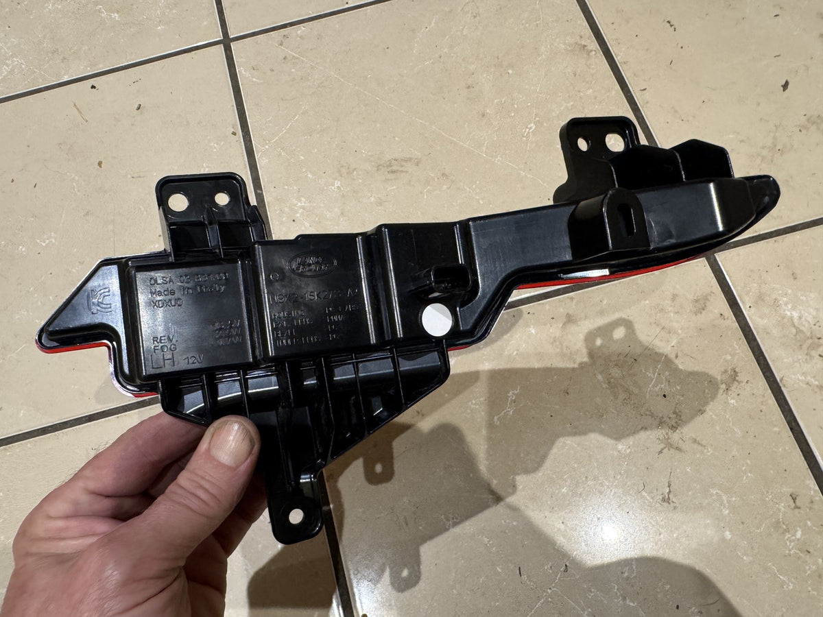 Range Rover Sport L461 2022-2026 Feu Antibrouillard Pare-chocs Arrière Gauche N9X2-15K273-AD