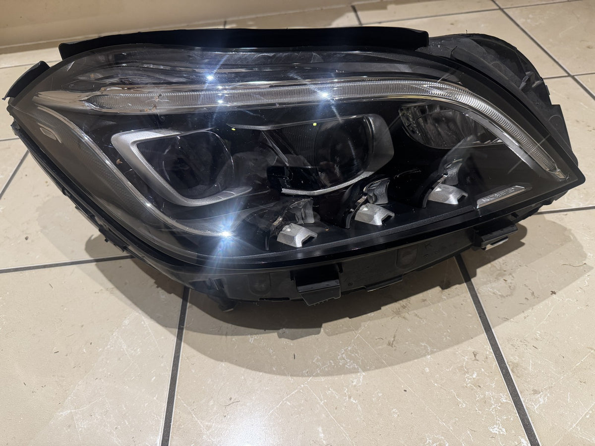 Mercedes CLS W218 C218 ไฟหน้า Multibeam LED รุ่นไมเนอร์เชนจ์ ด้านขวา A2188204259