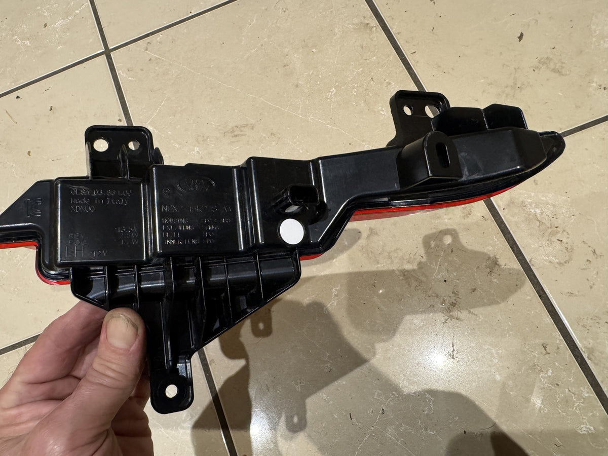 Range Rover Sport L461 2022-2026 Feu Antibrouillard Pare-chocs Arrière Gauche N9X2-15K273-AD