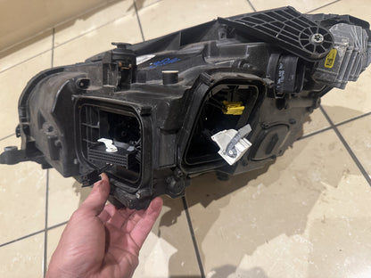 Mercedes CLS W218 C218 ไฟหน้า Multibeam LED รุ่นไมเนอร์เชนจ์ ด้านขวา A2188204259