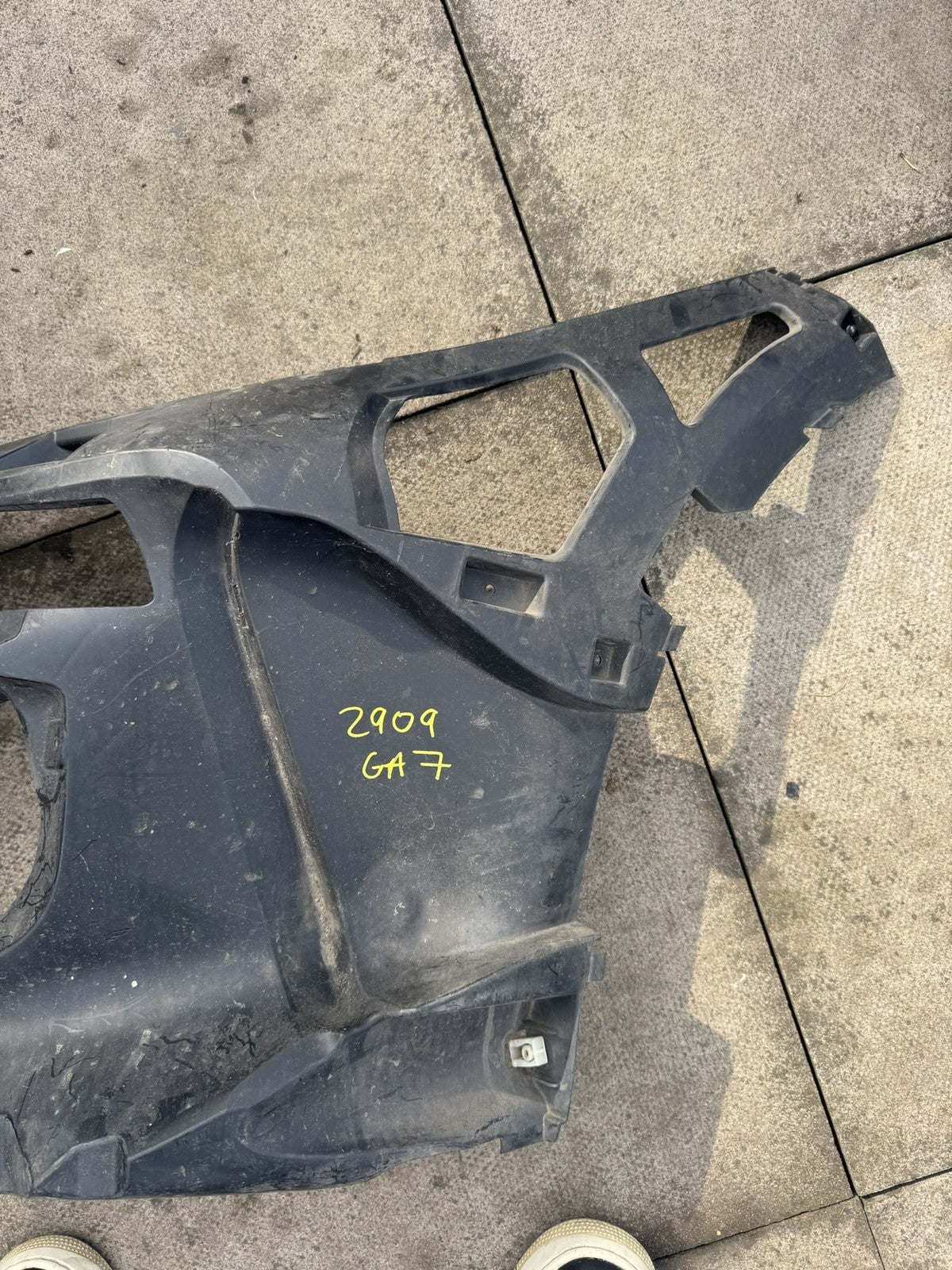 Suporte de Fixação Esquerdo do Para-choques Dianteiro BMW Série 1 F40 M135i 128ti 51118070939