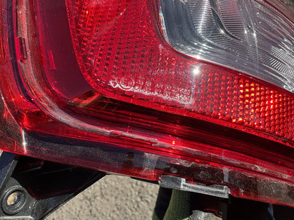 Kia Niro SG2 2022-2025 Rear Left Bumper Lamp 92405-AT000 Spares or Repair