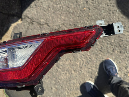 Kia Niro SG2 2022-2025 Rear Left Bumper Lamp 92405-AT000 Spares or Repair
