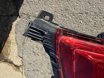 Kia Niro SG2 2022-2025 Rear Left Bumper Lamp 92405-AT000 Spares or Repair