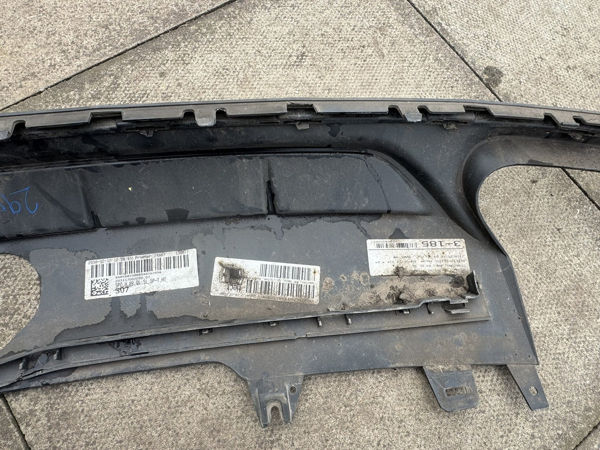 Audi A4 B9 S Line 2016-2019 Heckdiffusor Doppelendrohr Anhängerkupplung 8W0807521S