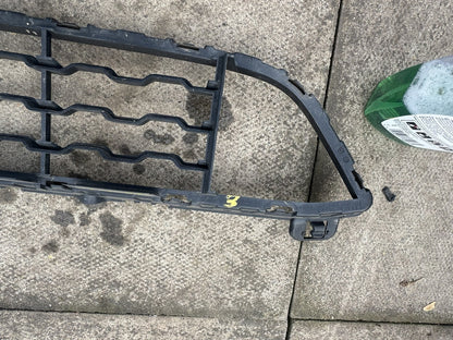 BMW X6 F16 M Sport 2015-2019 Front Bumper Lower Centre Grille 51118056521 SPARES