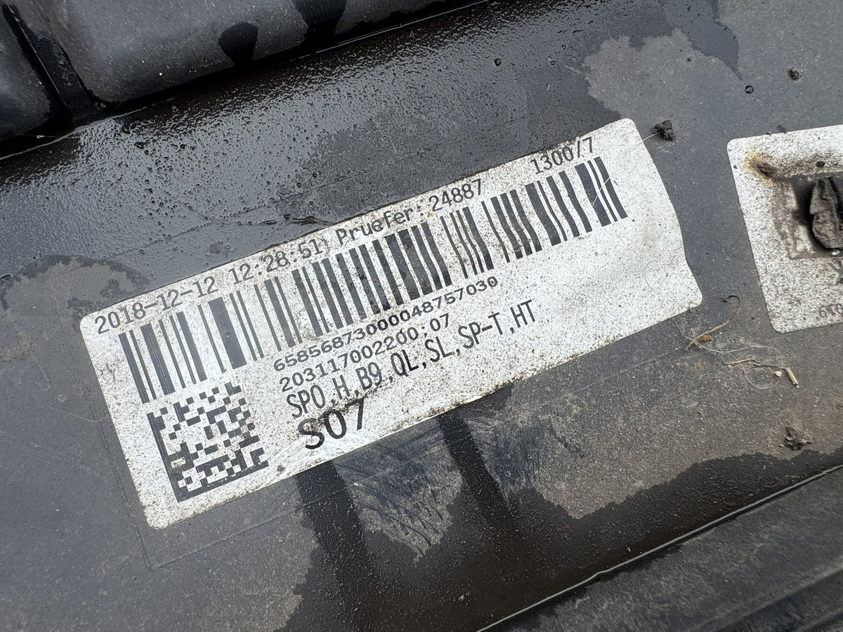 Audi A4 B9 S Line 2016-2019 Heckdiffusor Doppelendrohr Anhängerkupplung 8W0807521S