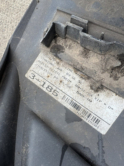 Audi A4 B9 S Line 2016-2019 Heckdiffusor Doppelendrohr Anhängerkupplung 8W0807521S