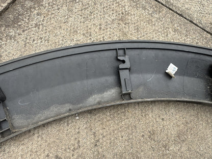 Kia Niro DE 2017-2022 Front Left Wheel Arch Trim Moulding 87713-G5000