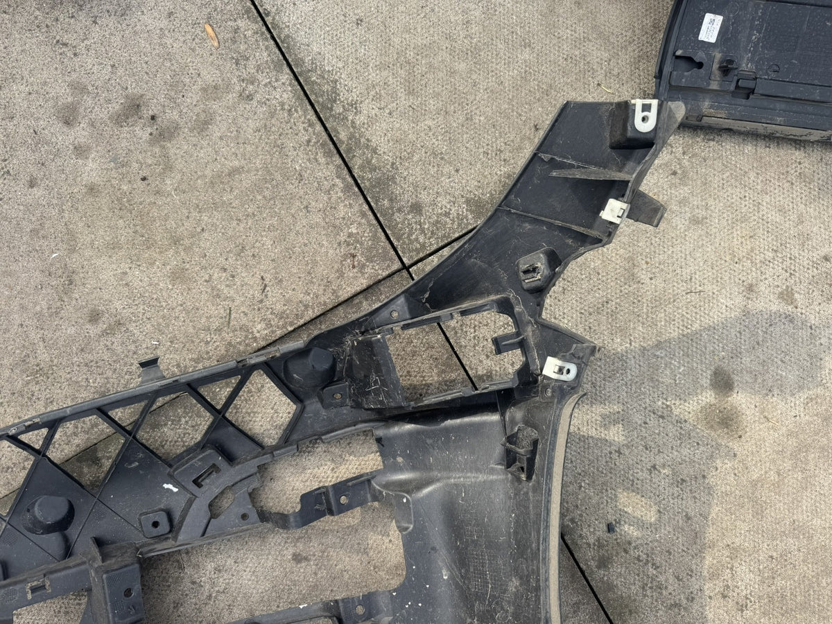 BMW 3 Series G20 G21 M Sport 2019-2022 Front Bumper Right Bracket 51118069348