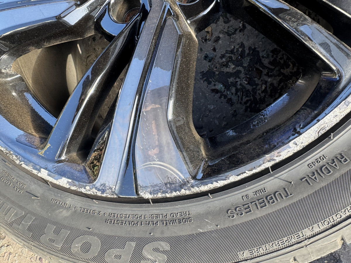 Honda Civic Mk10 17 Alloy Wheel 42700-TGN-G91 Needs Refurb + 235/45 R17 Tyre