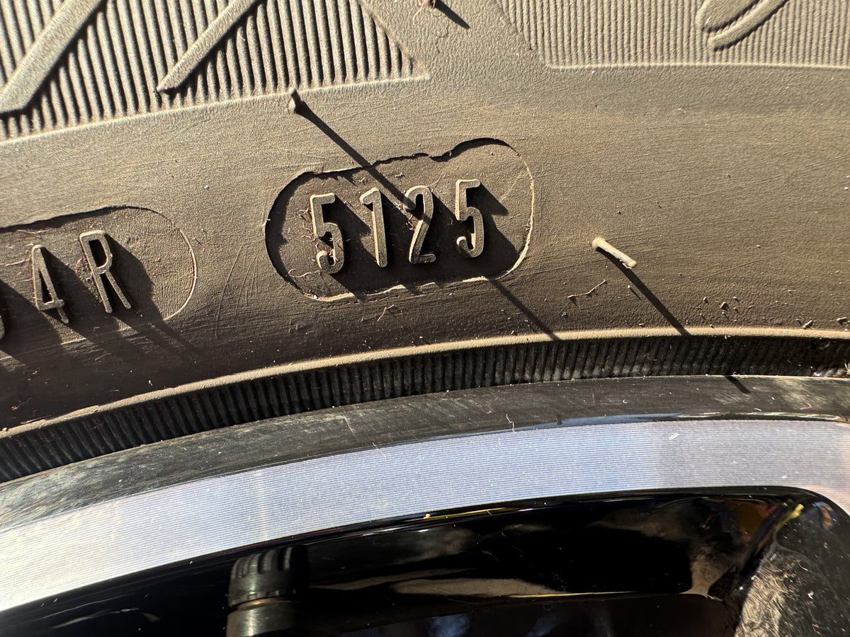 ล้อแม็ก Ford Puma 17 R1TC-1007-A1A 7J ET47.5 + ยาง Goodyear 215/55 R17 5.75mm