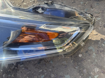 Toyota Aygo Mk2 Facelift (2018-2022) Headlight Right 99226-81017 Spares Repair