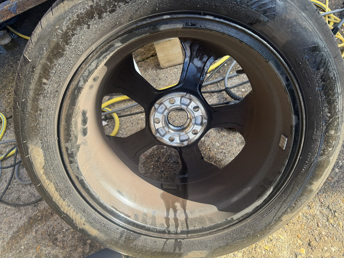 ล้อแม็ก Ford Puma 17 R1TC-1007-A1A 7J ET47.5 + ยาง Goodyear 215/55 R17 5.75mm