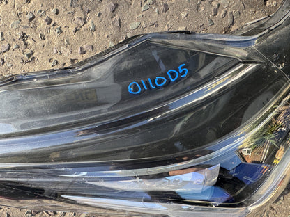 Toyota Aygo Mk2 Facelift (2018-2022) Headlight Right 99226-81017 Spares Repair