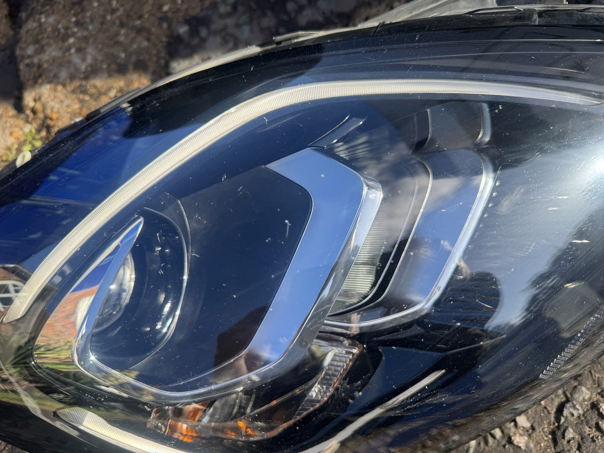 Ford Puma (2020-2023) Headlight Right L1TB-13E014-FK Spares or Repair